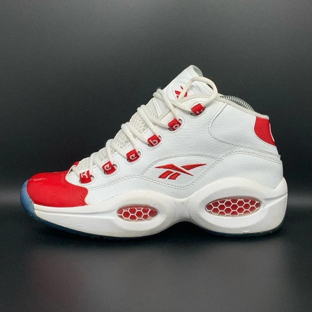 Reebok Question Mid White Red Basketball Shoes J98948 Men's Sz‎ 7 Women's Sz 8.5